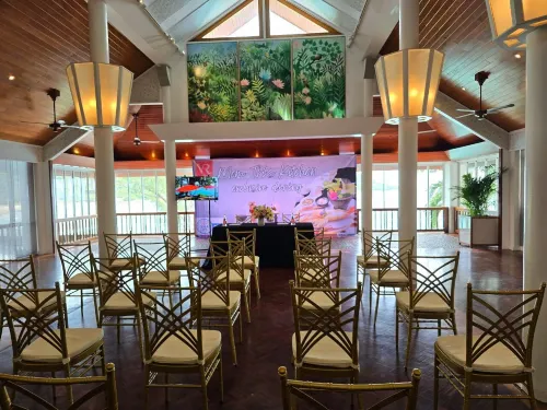 Mom Tri's Villa Royale Бизнес-удобства Photos