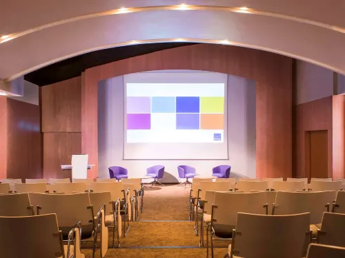 Novotel Annecy Centre Business Photos