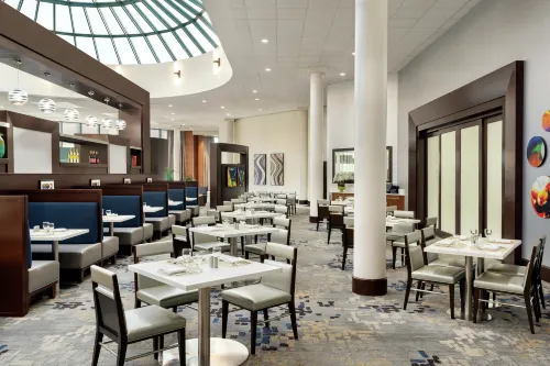 Hilton Long Island/Huntington Ristorazione Photos