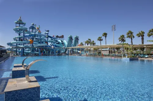 Nirvana Cosmopolitan Hotel - Convention & Sports Center Loisirs et amusements Photos