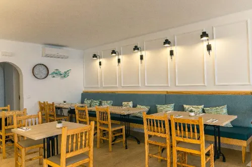 Hotel d'Or Dining Photos