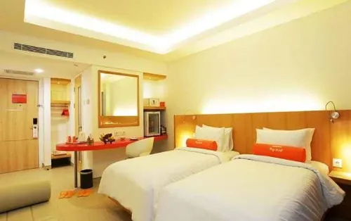 Harris Hotel Kuta Galleria - Bali Kamar Photos