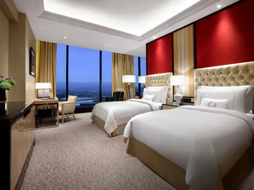The Trans Luxury Hotel Bandung Rooms Photos