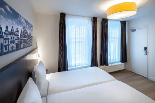 Hotel Nes Rooms Photos