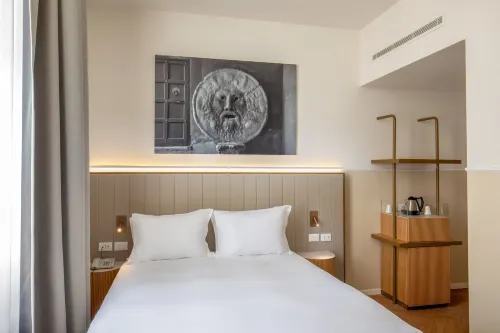Cosmopolita Hotel Rome, Tapestry Collection by Hilton Rooms Photos