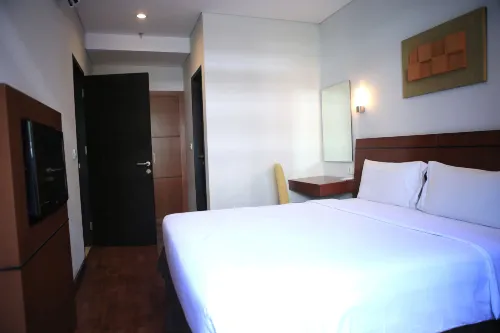 Grand Kuta Hotel and Residence Photos