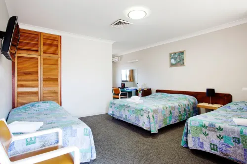 Vale Hotel Photos