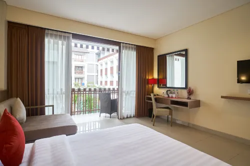 Grand La Walon Hotel Rooms Photos