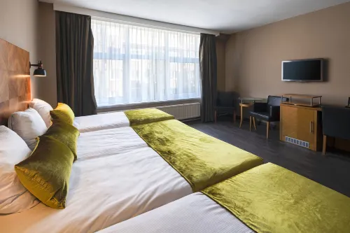 The Alfred Hotel Photos