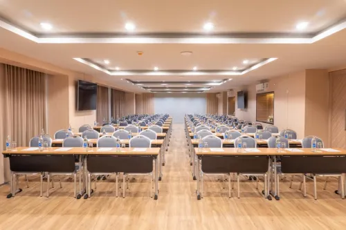 Recenta Phuket Suanluang Business Photos