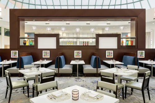 Hilton Long Island/Huntington Ristorazione Photos
