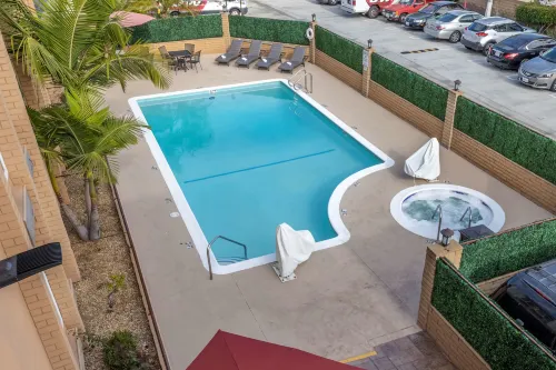 Best Western Plus South Bay Hotel Leisure & Recreation Photos