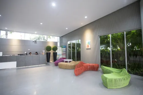 De Green Inn @Aeropolis Espaces publics Photos