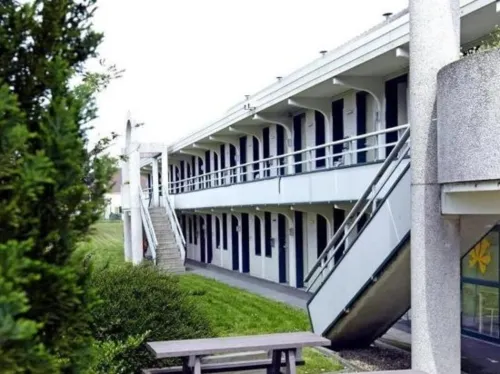 Première Classe Vichy - Bellerive Sur Allier Espaces publics Photos