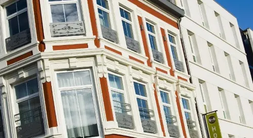 B&B HOTEL Dunkerque Centre Gare Extérieur Photos