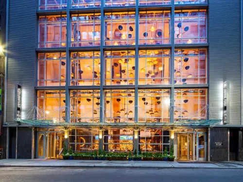 Crowne Plaza HY36 Midtown Manhattan Featured Photos