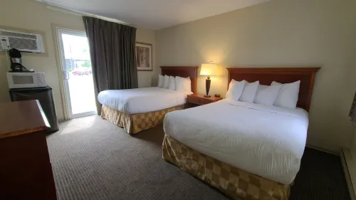 Travelodge by Wyndham Gananoque Photos