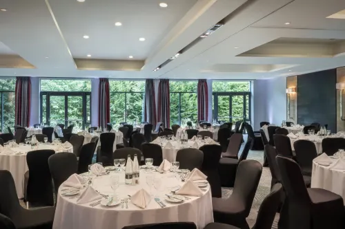 Delta Hotels Nottingham Belfry Restauration Photos