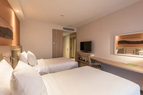 Hampton by Hilton Freiburg Photos