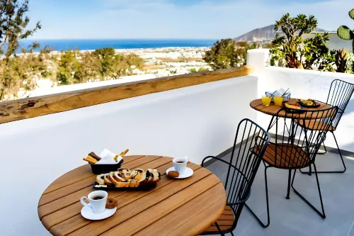 Lemon Suites Santorini Dining Photos