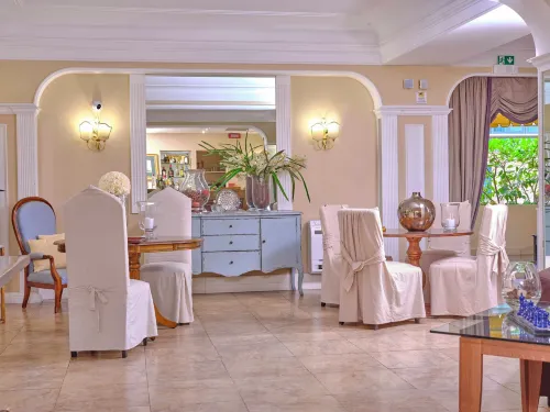 Hotel Martini Olbia Dining Photos