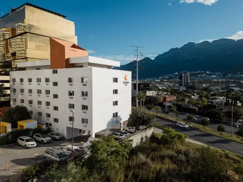 Comfort Inn Monterrey Valle Ngoại thất Photos