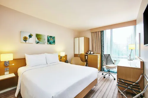 Hilton Garden Inn Birmingham Brindleyplace Huoneet Photos