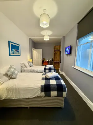 The Crescent Guest House Photos