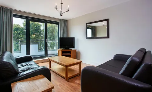 Cordia Serviced Apartments - Free on-Site Parking Photos