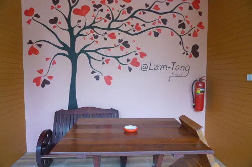 Lam-Tong Resort Makanan Photos