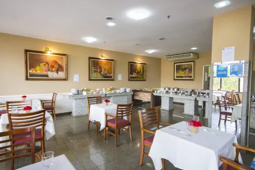 Hotel Dan Inn Sorocaba - by Nacional Inn Mahlzeiten Photos