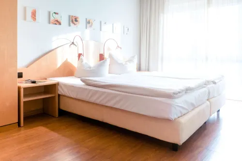 Hotel Ambiente Langenhagen Hannover by Tulip Inn Zimmer Photos