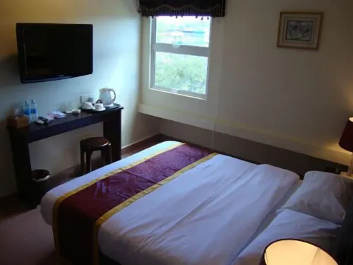 DM Hotel Photos