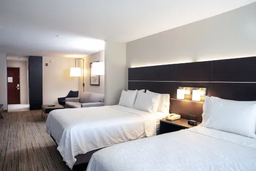 Holiday Inn Express & Suites Chester-Monroe-Goshen Phòng Photos