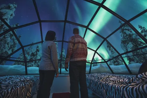 Kakslauttanen Arctic Resort - Igloos and Chalets Espaces publics Photos