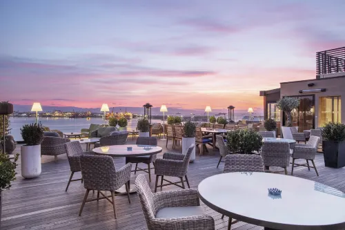 Holiday Inn Istanbul - Tuzla Bay Khu vực công cộng Photos