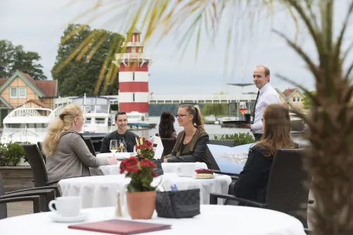 Precise Resort Hafendorf Rheinsberg Dining Photos