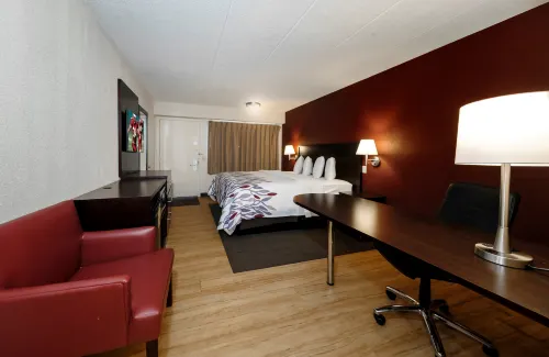 Red Roof Inn Lansing East - MSU Photos