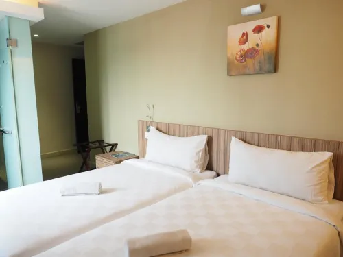 Mornington Hotel Medan Ipoh Photos