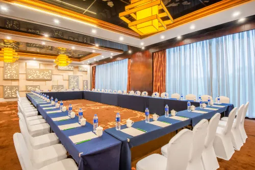 Holiday Inn Changzhou Wujin Business Photos