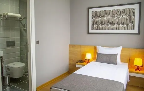 Uzer Otel Photos