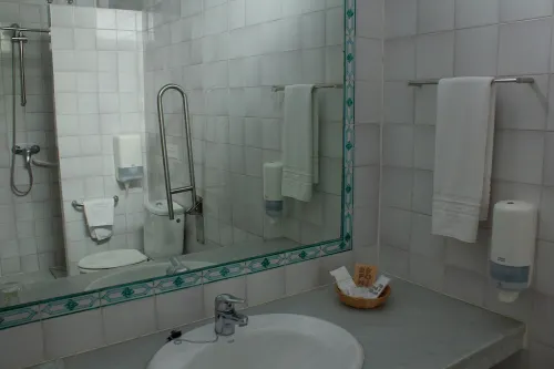 Hotel Alcántara Rooms Photos
