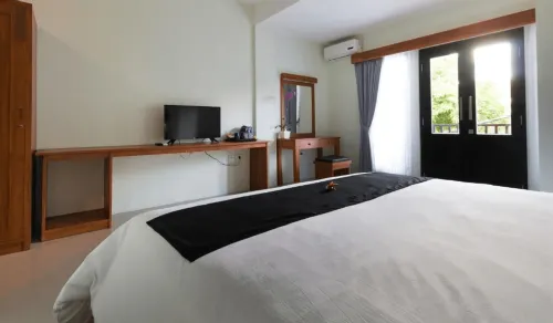 AB Hotel Kuta by Agata Camere Photos