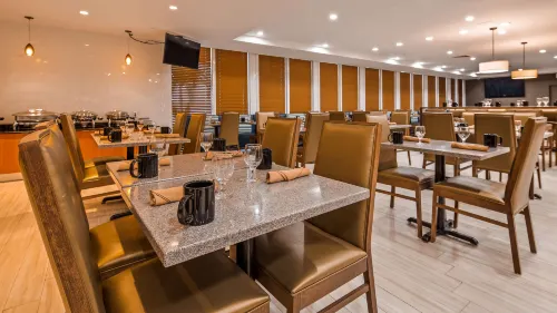 Best Western Plus Atlantic Beach Resort Dining Photos