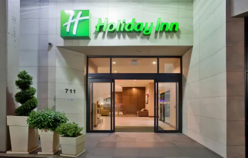 Holiday Inn Vancouver-Centre Broadway Exterior Photos