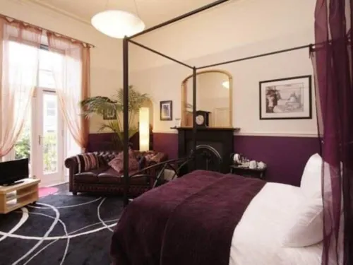Southside Guest House Rooms Photos
