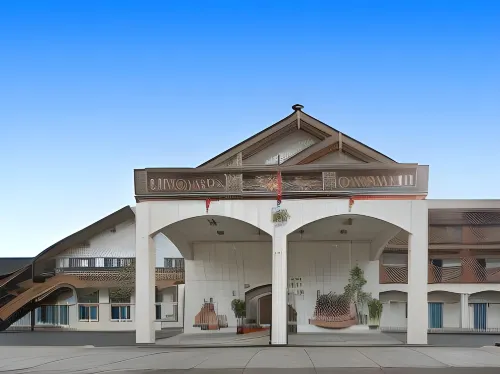 FairBridge Inn & Suites Extérieur Photos