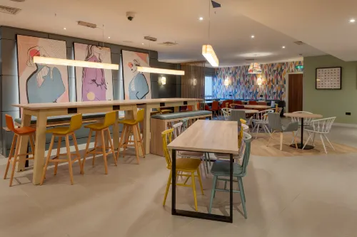 Hampton by Hilton Corby/Kettering Mahlzeiten Photos