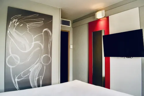 Ibis Strasbourg Aéroport le Zénith Photos