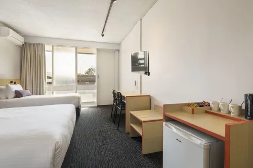 Nightcap at Waltzing Matilda Hotel Rooms Photos